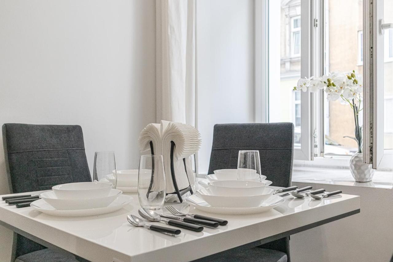 Homelike 2Br Apt Near U1 Reumannplatz - 9 Min To Center فيينا المظهر الخارجي الصورة