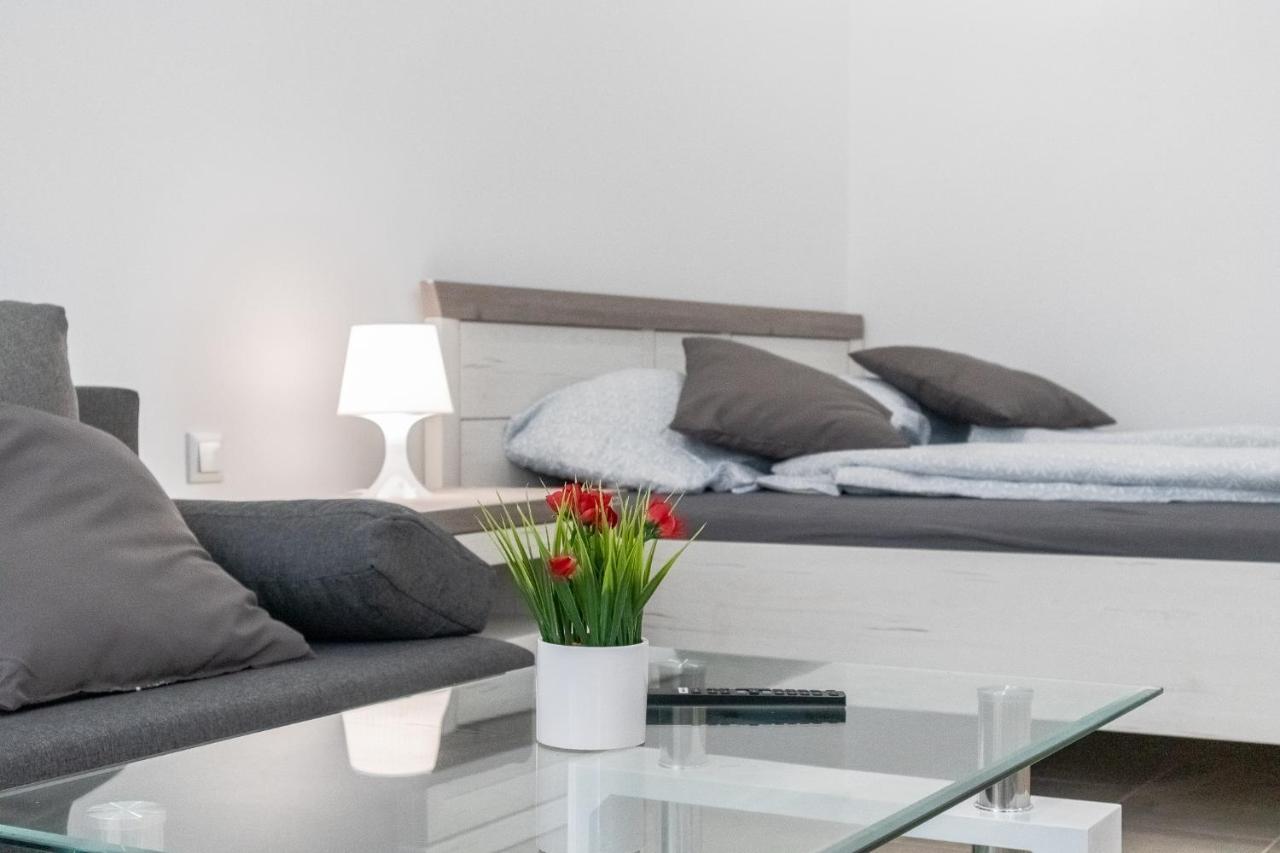 Homelike 2Br Apt Near U1 Reumannplatz - 9 Min To Center فيينا المظهر الخارجي الصورة