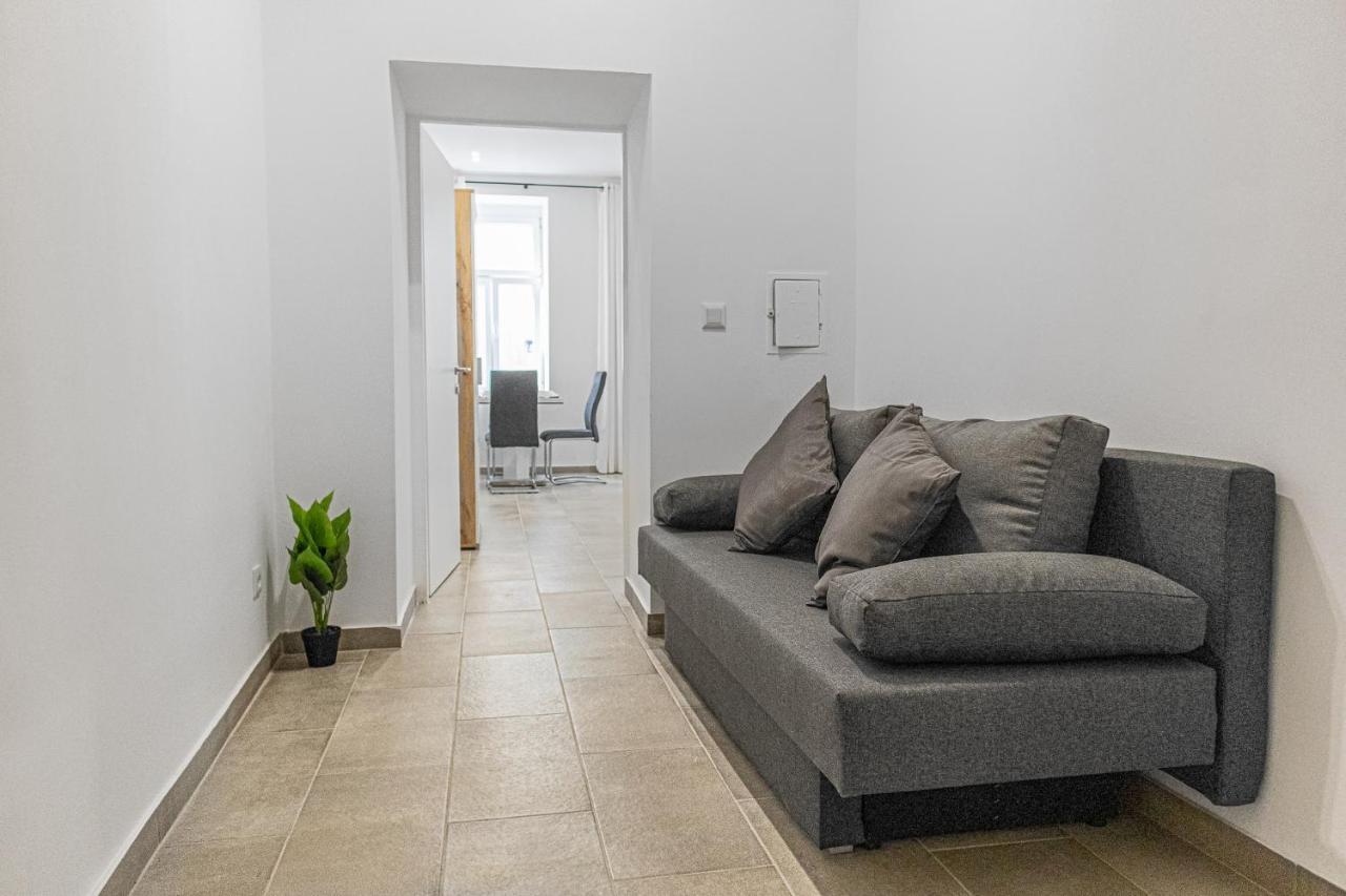 Homelike 2Br Apt Near U1 Reumannplatz - 9 Min To Center فيينا المظهر الخارجي الصورة